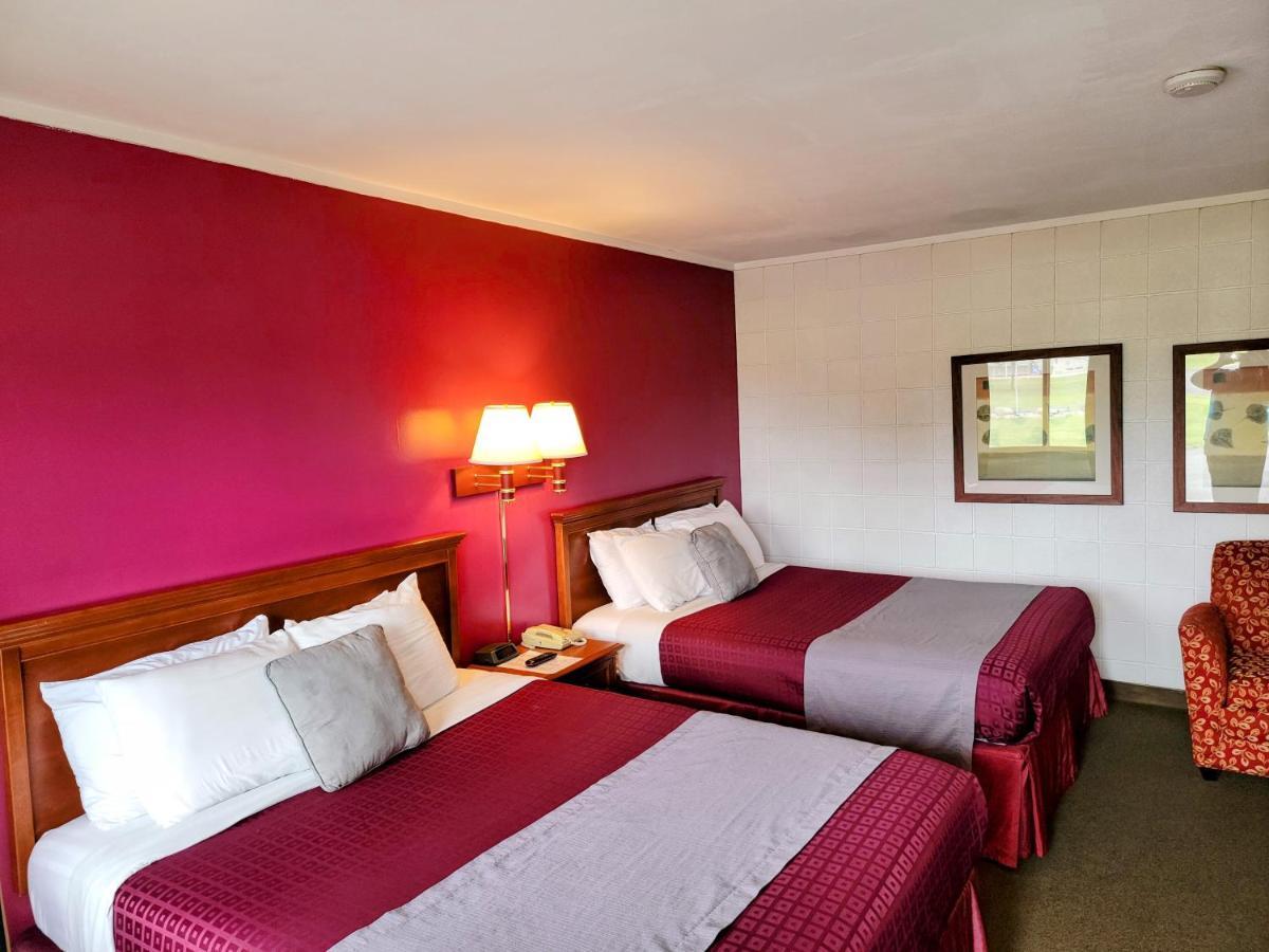 Skyview Motel - Prairie du Sac Zewnętrze zdjęcie