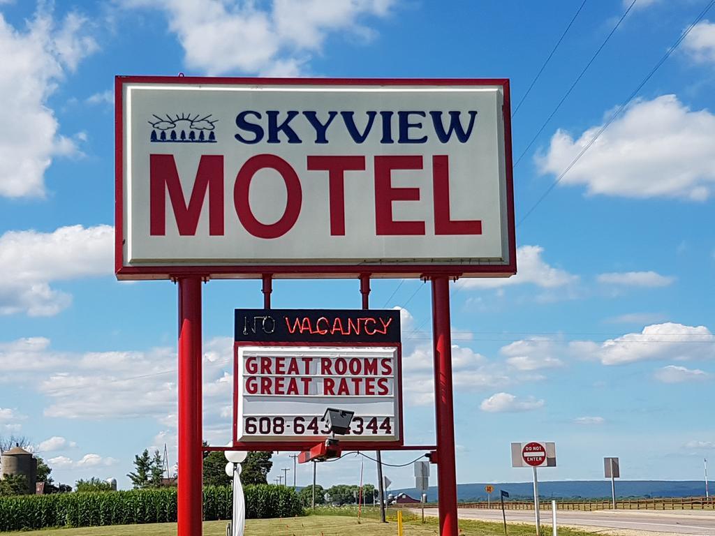 Skyview Motel - Prairie du Sac Zewnętrze zdjęcie